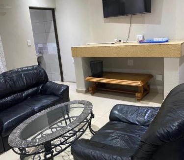 Nelspruit Hotel | Naldorado Executive Villa