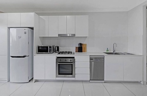 Alexandria Apartment | NALE011-9 · Aircabin｜Alexandria｜Stylish Extra Large｜1 Bed Apt
