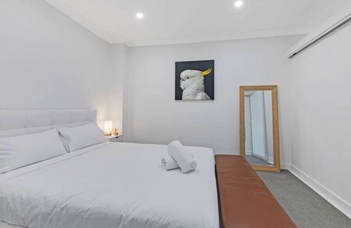 Alexandria Apartment | NALE011-9 · Aircabin｜Alexandria｜Stylish Extra Large｜1 Bed Apt