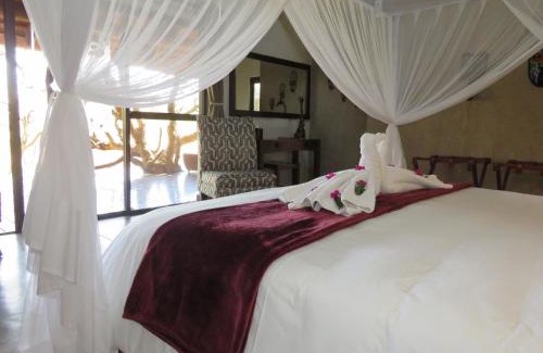 Maruleng Cabin | Naledi Lodges