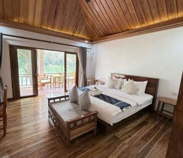 Nong Khiaw House | Nam Ou View Villa Corner