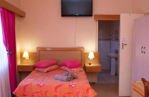 Vanrhynsdorp Cabin | Namaqua Lodge