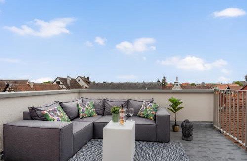 Bad Windsheim Apartment | NAMASTÉ Homes - Ferienwohnung mit Dachterrasse