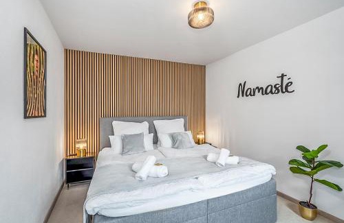 Bad Windsheim Apartment | NAMASTÉ Homes - Ferienwohnung mit Dachterrasse