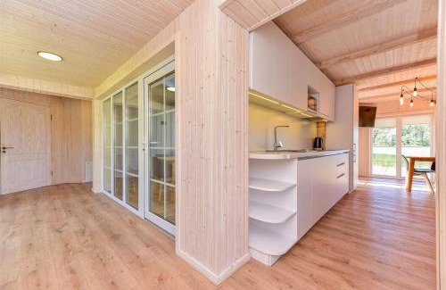 Kurtuvenai House | Namelis ant vandens "Giliaus namelis"