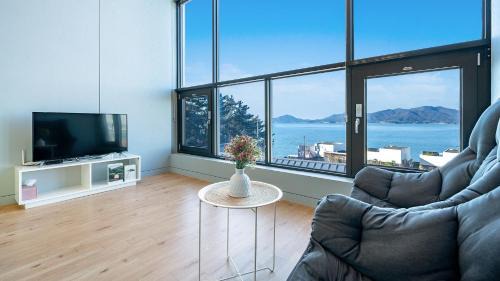 Namhae House | Namhae Byeol grigo namhae Pension