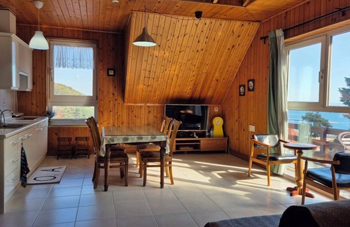 Mulgol Apartment | Namhae German Village Johannes