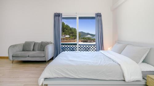 Namhae House | Namhae Seven house