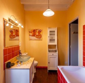 Damiatte Apartment | Namiel - Maison de vacances, Piscine, Loisirs