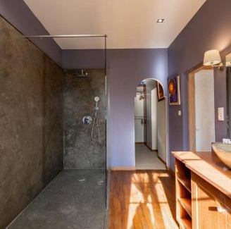 Damiatte Apartment | Namiel - Maison de vacances, Piscine, Loisirs