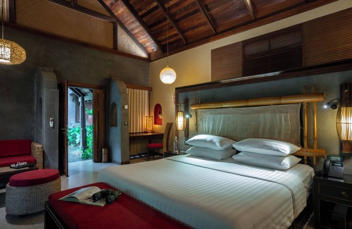 Oudomxay Hotel | Namkat Yorla Pa Resort