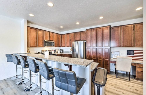 Nampa House | Nampa Townhome ~ 18 Mi to Downtown Boise!