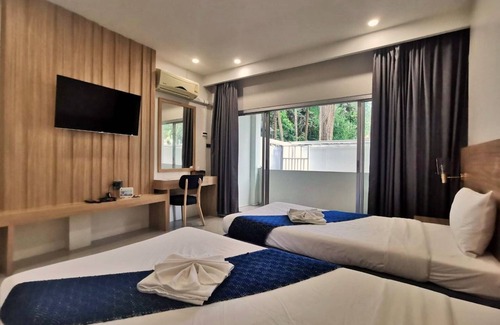 Saphli Hotel | Nana Beach Hotel