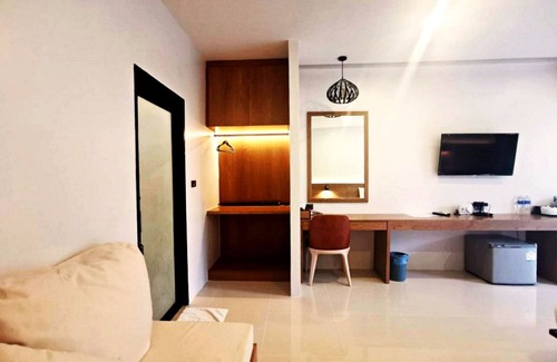 Saphli Hotel | Nana Beach Hotel
