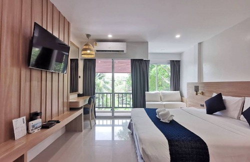 Saphli Hotel | Nana Beach Hotel