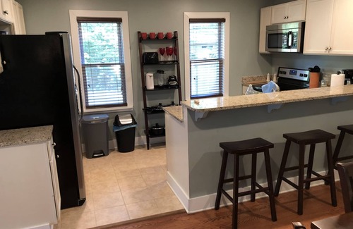 Asheville House | Nana's Cottage 3 miles from downtown, pet friendly