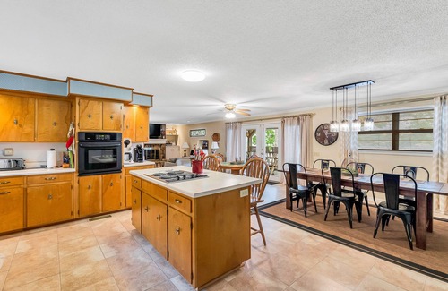 Jasper House | Nana's Lakehouse: 3 BR, 3 BA in Jasper, Sleeps 10