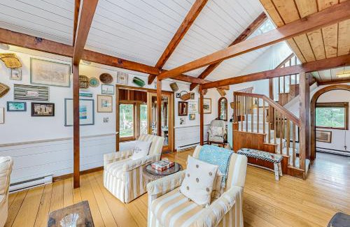 West Tisbury House | Nana’s Treehouse