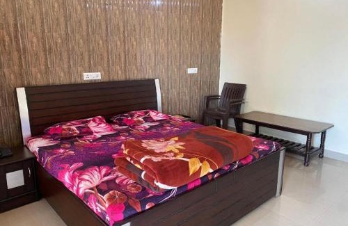 Kalka Hotel | Nancy Guest House & Restaurant Morni