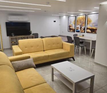 Masada House | Nancy zimr 1