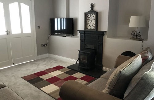 Waterford Other | Nancy’s luxury Farmhouse beside the Greenway