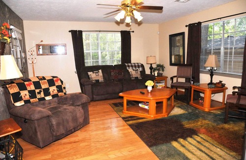 Onalaska House | Nanna's Inn Lake Livingston in ❤️ of Lake Livingston