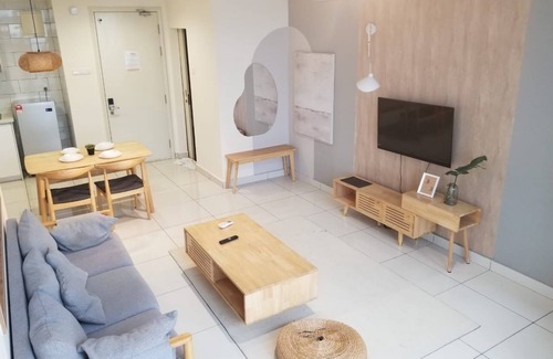 Kuala Lumpur Apartment | Nano's Home 2-bedroom apartment in charming KL with AC's, WiFi, Gym, Kids Park.