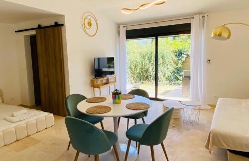 Nans-les-Pins House | Nanséa Lodge en Provence