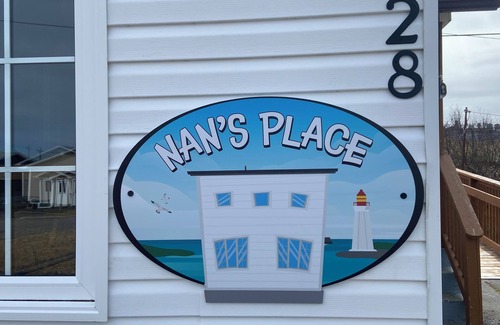 Grand Bank House | Nan’s Place Vacation Home! Traditional salt box home w/accessibility ramp