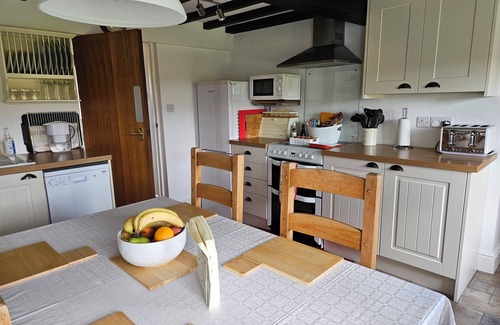 Pontesbury Cottage | NANT-ISA, pet friendly, character holiday cottage in Stiperstones