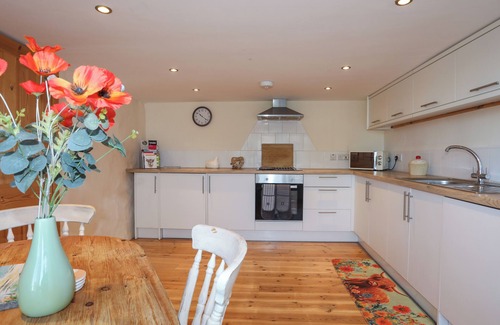 Cylch-Y-Garn Cottage | Nant y Gof