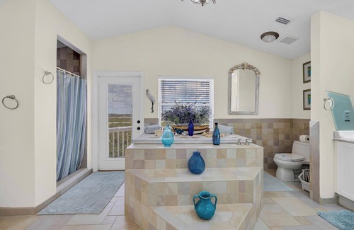 Summer Haven House | Nantucket Beach Dream House pet friendly Summer Haven Ocean/Beach Front