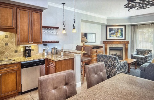 Napa Resort | Napa, CA Sept 14-18, 2023 offers an on-site Golf, Wineries, Spa, Pool.