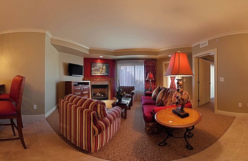 Napa Resort | Napa, CA: Studio Unit w/Wifi & Access to Resort Pool, Golf - Beautiful Area!