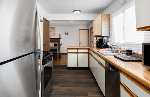 Fox Valley House | Naperville Rental- Knoll Dr