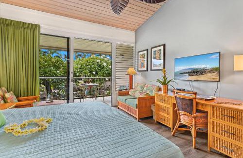 Napili Apartment | Napili Shores D227 · NS D227 OceanFront Resort w Pool
