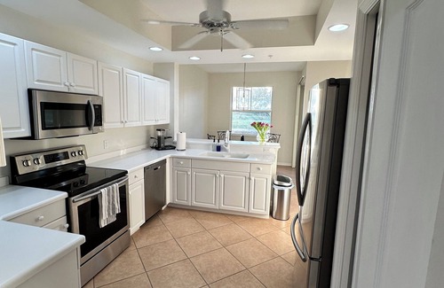 Naples Condo | Naples Golf Getaway — Cypress Woods Golf & Country Club