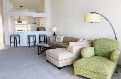 Crown Pointe Condo | Naples Lakeside Condo