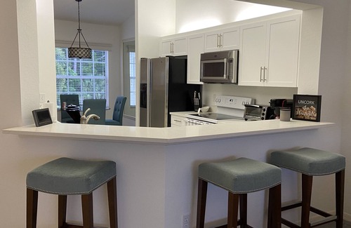 Crown Pointe Condo | Naples Lakeside Condo