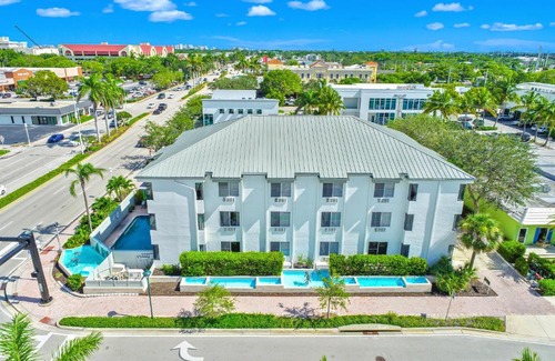Redevelopment Area Hotel | Naples Park Central Hotel