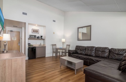 Redevelopment Area Hotel | Naples Park Central Hotel