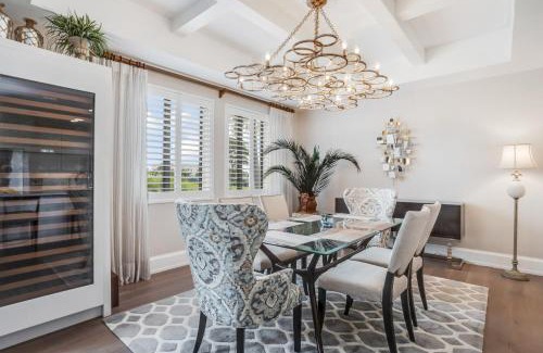 Redevelopment Area Apartment | Naples Square Paradise