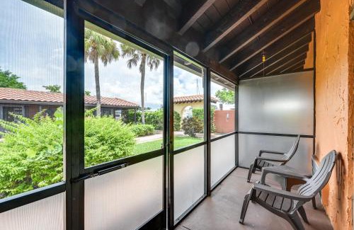 Naples Apartment | Naples Vacation Rental Studio in Resort Community