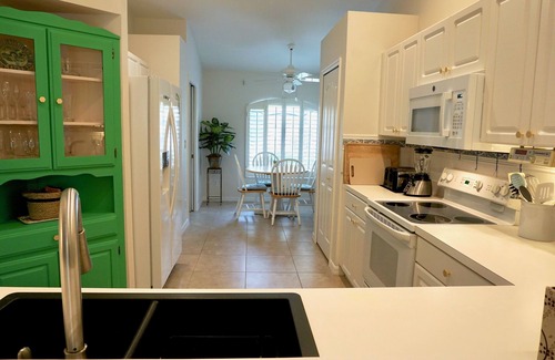 Naples Villa | Naples Villa w/private Pool, Lanai & Lakeview - 5 Mi to Beach & 5th Ave.