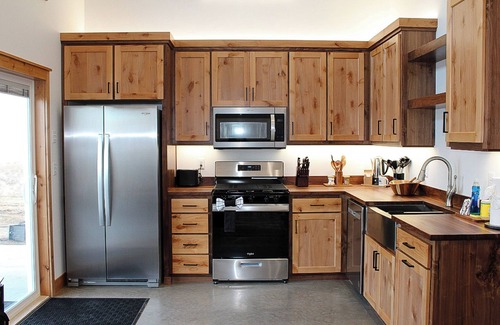 McIntosh County Cabin | Napoleon Cottage: Lakefront Stay on Dry Lake, ND - Beach, Sauna, Pontoon & More