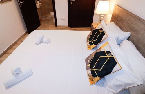 Paceville House | Napoli Suites