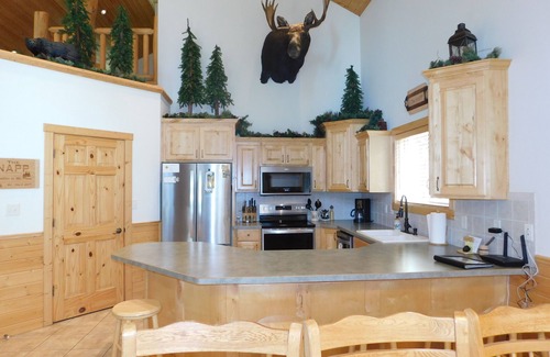 Island Park Cabin | NAPP - Secluded in the Pines - This is a family Reunion Paradise!