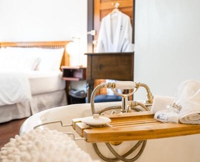 Okanagan-Similkameen Hotel | Naramata Inn