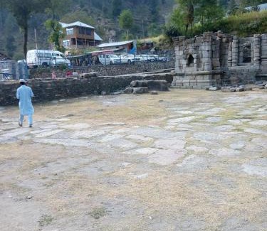 Gund House | Naranag guest house