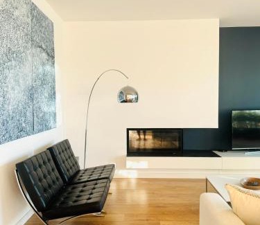 Montenegro Villa | Narciso Townhouse